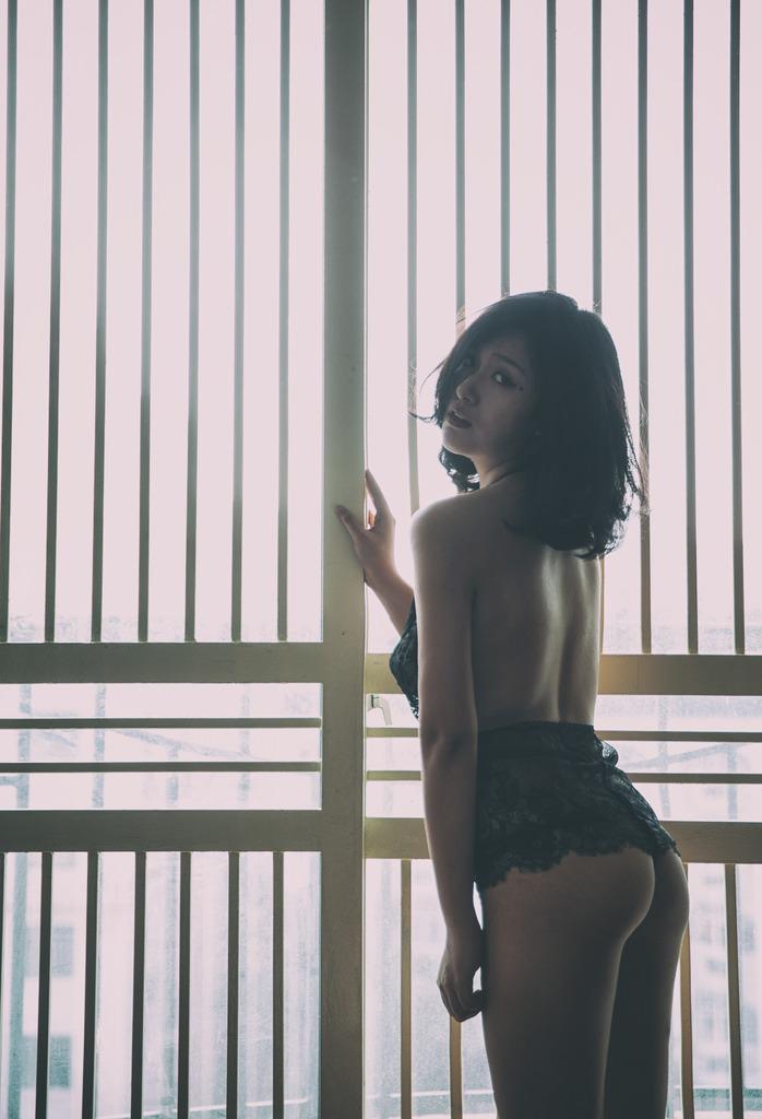 日韓美女免費觀看