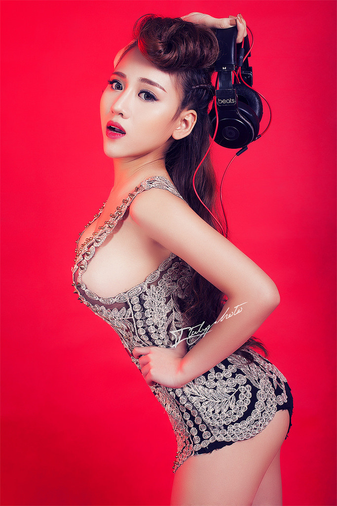 福爾摩斯小姐2