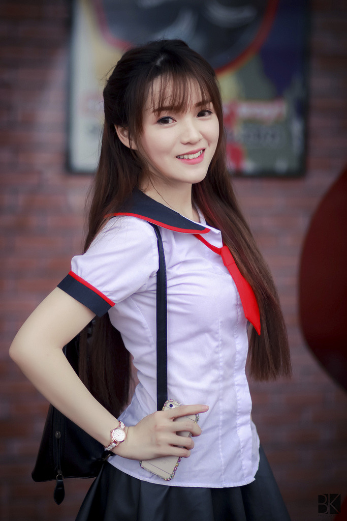電影《女教師緊縛》